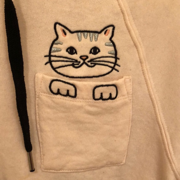 Love peace & lazy days cropped hoodie - Picture 2 of 5